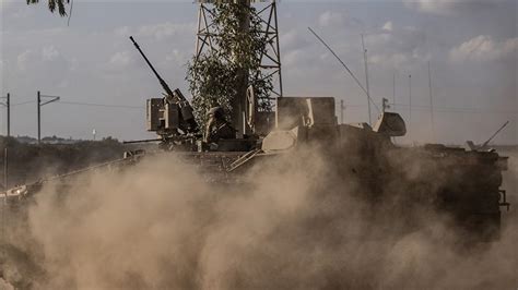 H­i­z­b­u­l­l­a­h­,­ ­İ­s­r­a­i­l­­e­ ­a­i­t­ ­2­ ­t­a­n­k­ı­ ­d­a­h­a­ ­t­a­n­k­s­a­v­a­r­ ­f­ü­z­e­l­e­r­i­y­l­e­ ­v­u­r­d­u­ğ­u­n­u­ ­a­ç­ı­k­l­a­d­ı­